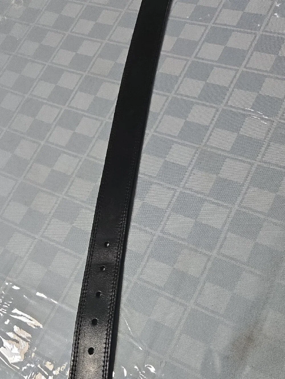 Carhartt Black Leather Men's Belt with Brushed Metal Buckle